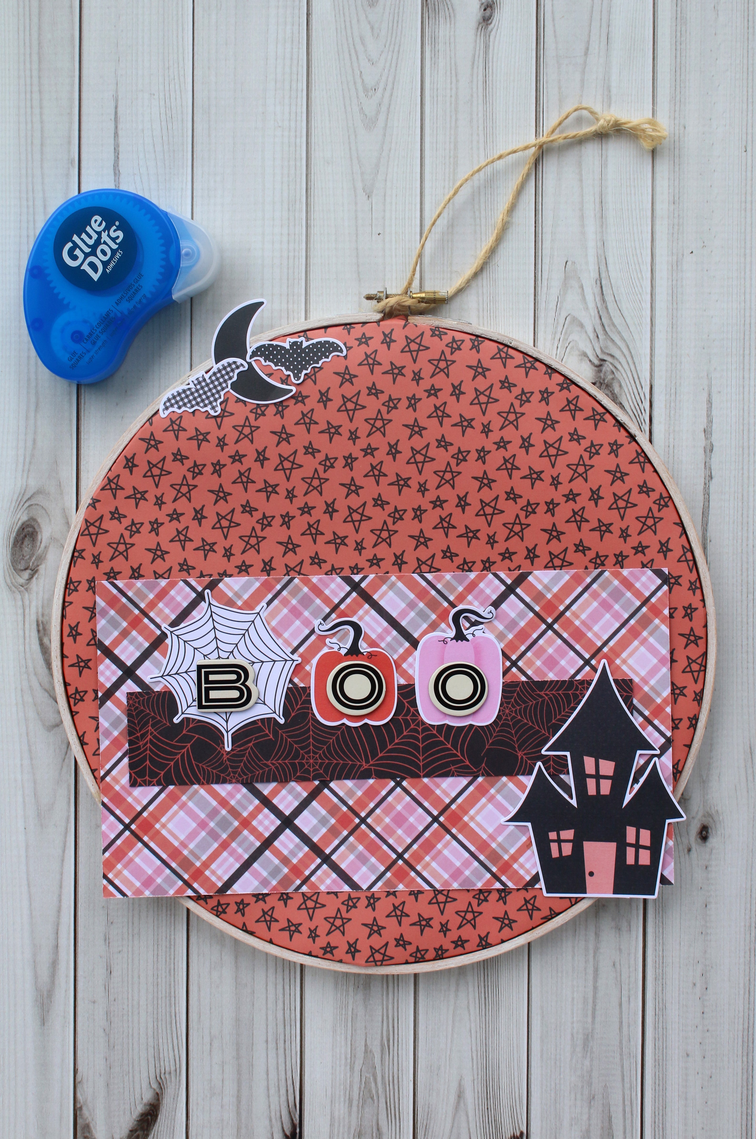 Halloween Embroidery Hoop Décor