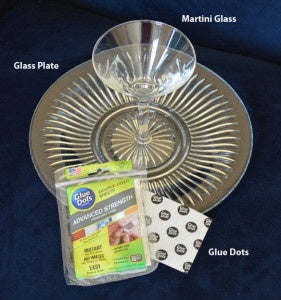 Make a DIY Cupcake Display in a Pinch!