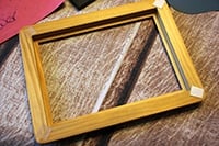 How to De-Clutter Your Fridge with Glue Dots