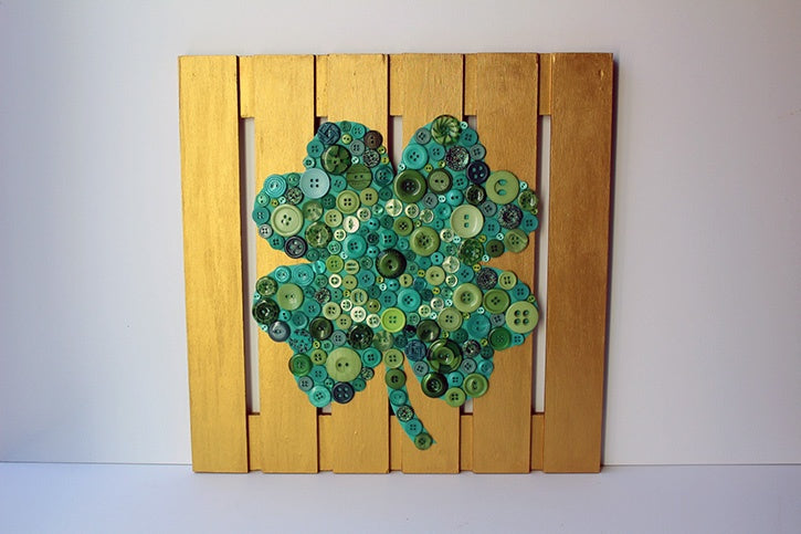 St. Patrick's Day Clover Button Art