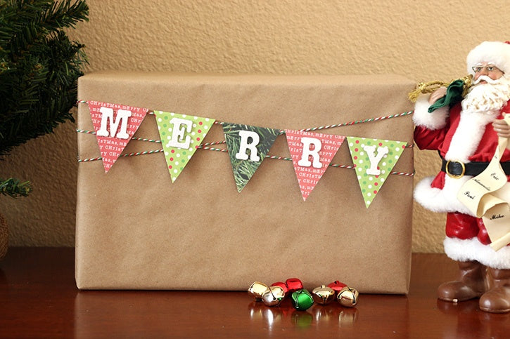 Merry Gift Wrap Banner