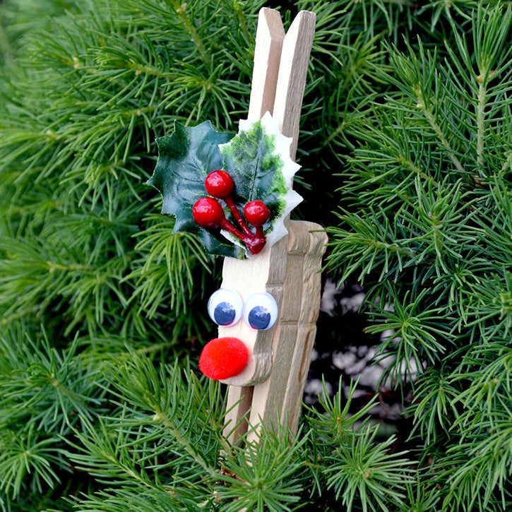 Clothespin Reindeer Ornament