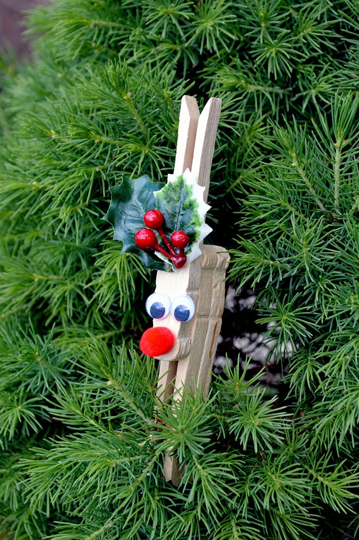 Clothespin Reindeer Ornament