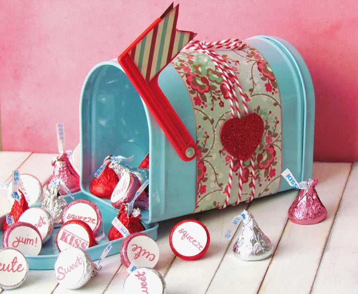 A Chocolate Kiss Delivery for Valentine's Day